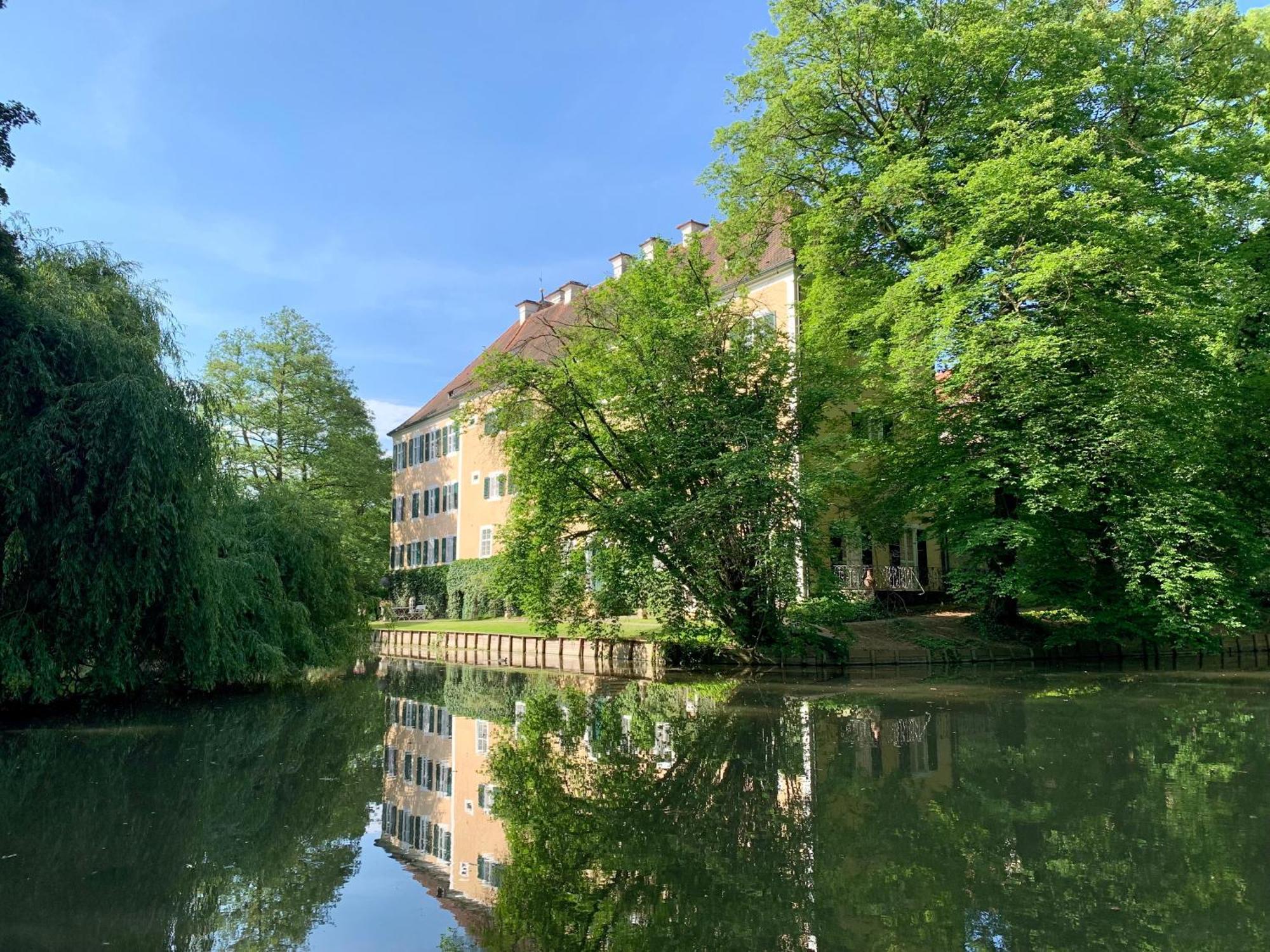 Wohnen Im Wasserschloss Sandizell Schrobenhausen Dış mekan fotoğraf